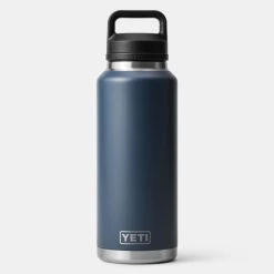 Το φθηνότερο 💯 Θερμός YETI Rambler 46 Oz Bottle Chug Navy ✨